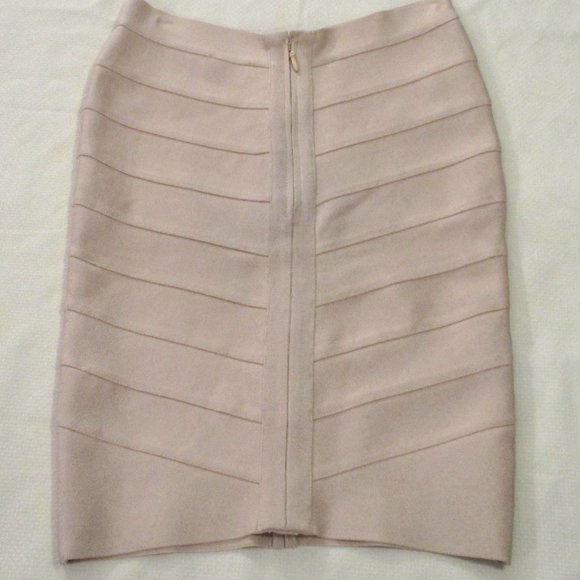 😍😎 HMS – HOT MIAMI STYLE BANDAGE BODY CON PENCIL SKIRT – NWOT 😎😍 - Picture 3 of 13